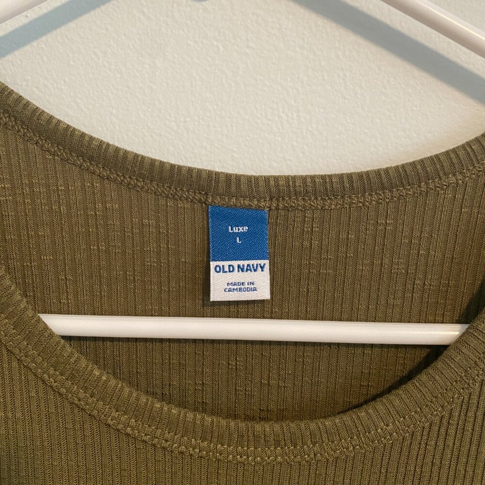 Old Navy Luxe Sleeveless Top Ribbed Olive - NWT - Picture 6 of 6